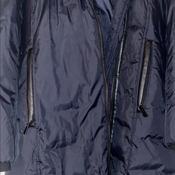 DKNY Midnight Puffer Coat with Faux Fur Trim - Picture 6 of 11